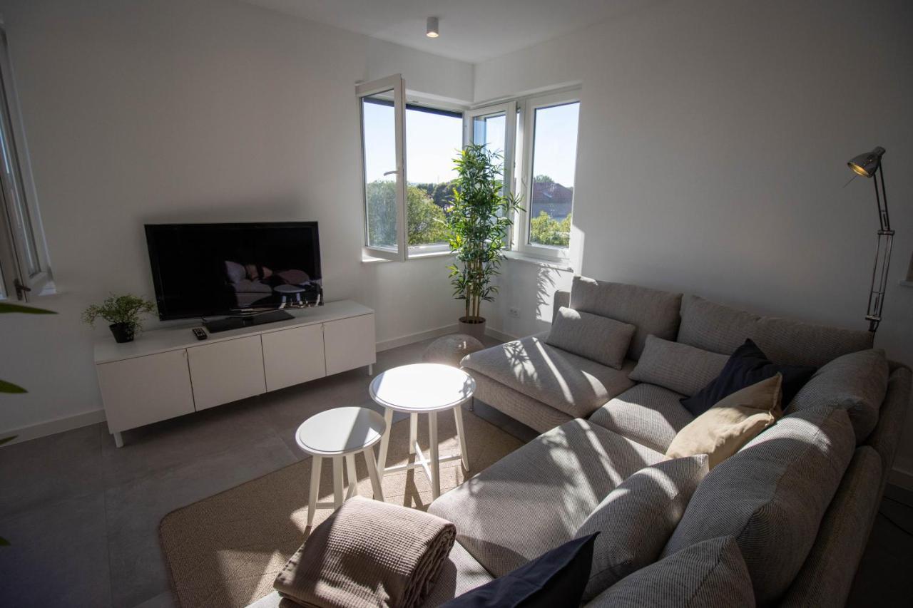 Apartman Senka 比奥格勒·纳·莫鲁 外观 照片